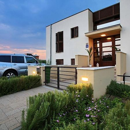 Villa Zadar Бибине Екстериор снимка