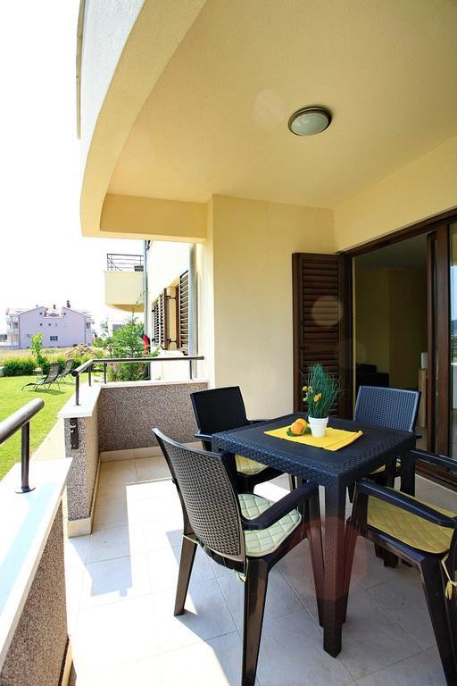 Villa Zadar Бибине Екстериор снимка
